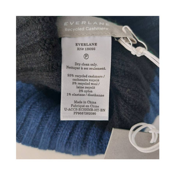 Everlane The Cashmere Unisex Beanie Bright Navy Multi Stripe NWT - Picture 6 of 7